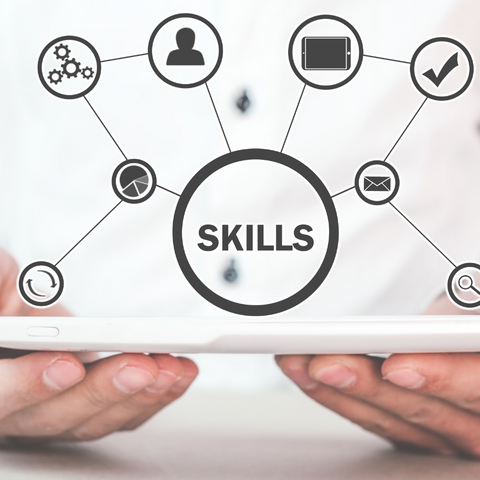 O avanço da tecnologia digital nos últimos anos tem oferecido novas e excitantes oportunidades de carreira para enfermeiros. Com a crescente demanda por profissionais com habilidades digitais, os enfermeiros estão em uma posição privilegiada para se beneficiar de oportunidades de emprego em áreas como Inteligência Artificial, Big Data, Saúde Digital e outras.